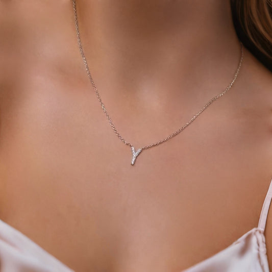 閃石單字母項鍊