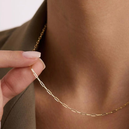 ÈVE Paperclip Chain Necklace