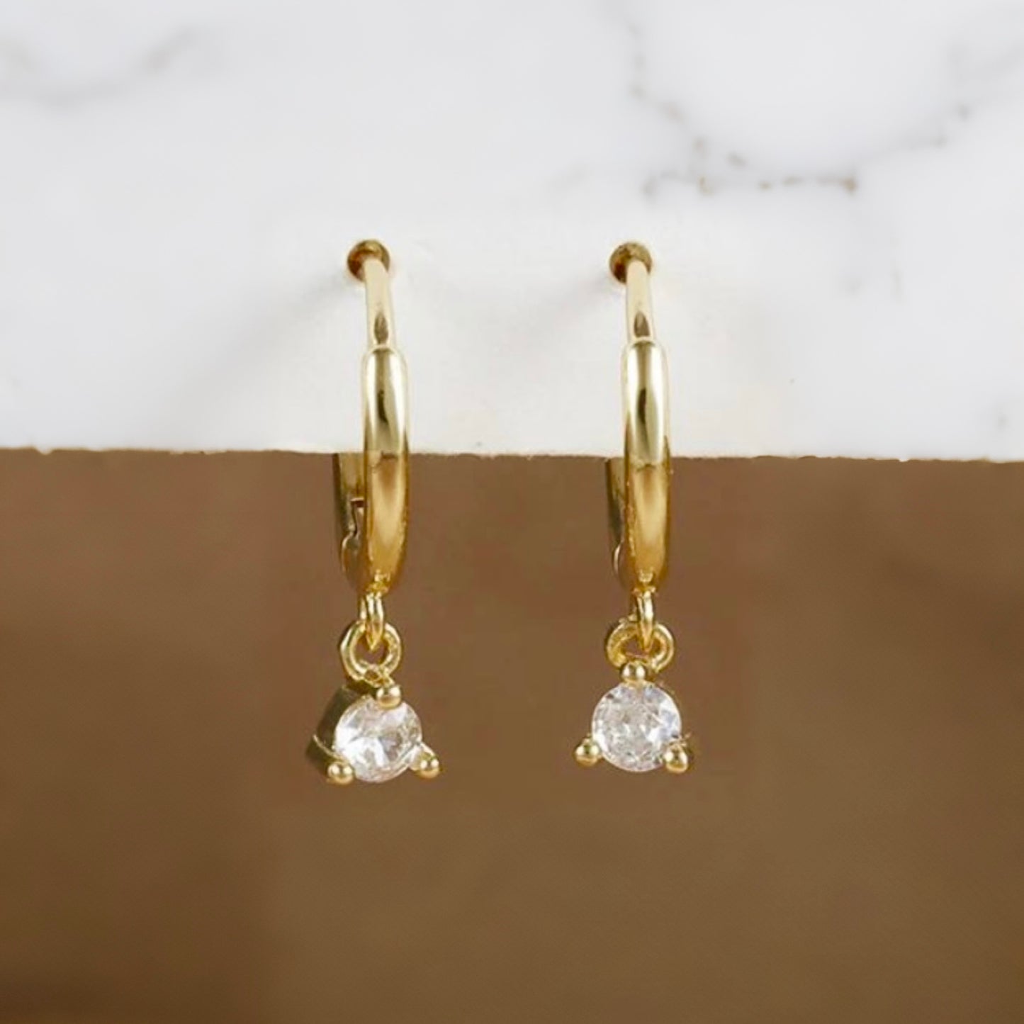 GRACIE Solitaire Huggie Hoop Earrings