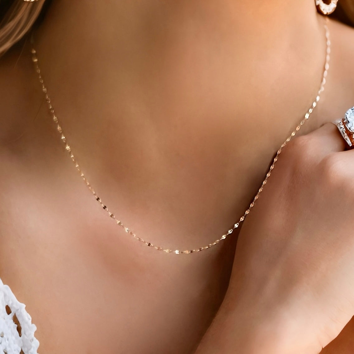 AURORA Shimmer Mirror Chain Necklace