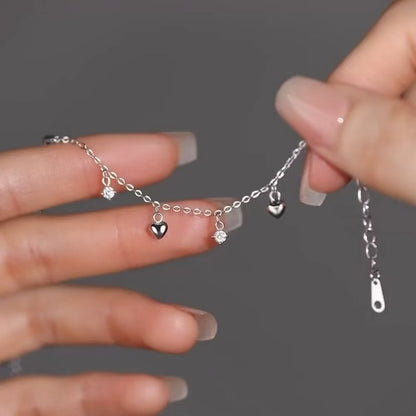 ALORA Twinkle Hearts Bracelet