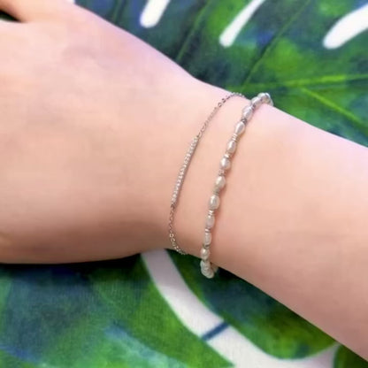 MIRA Oval Pearl Bracelet